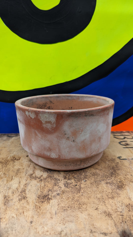 Vintage terracotta: cylinder pot 16.5cm