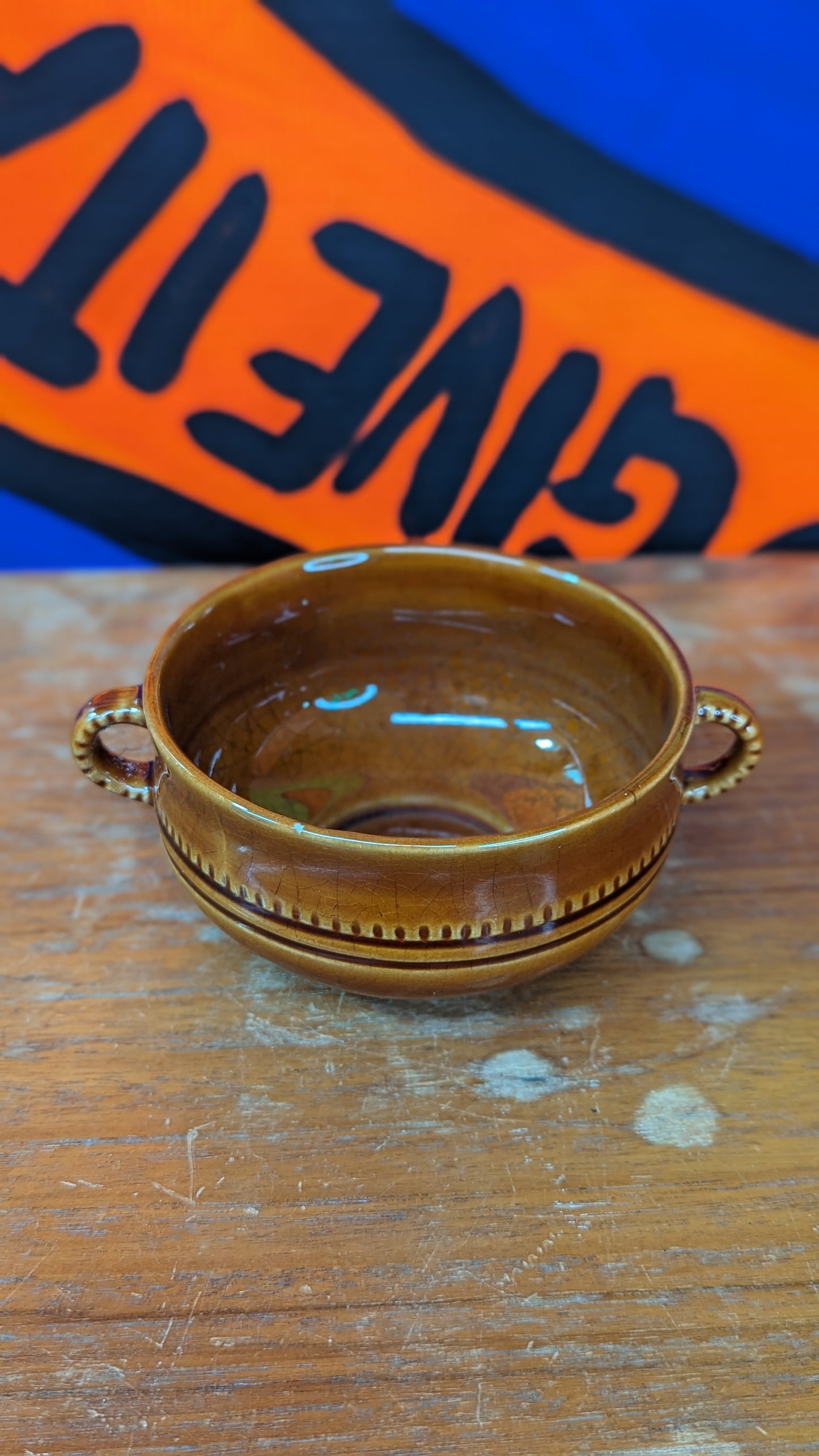 Vintage Prinknash sugar bowl