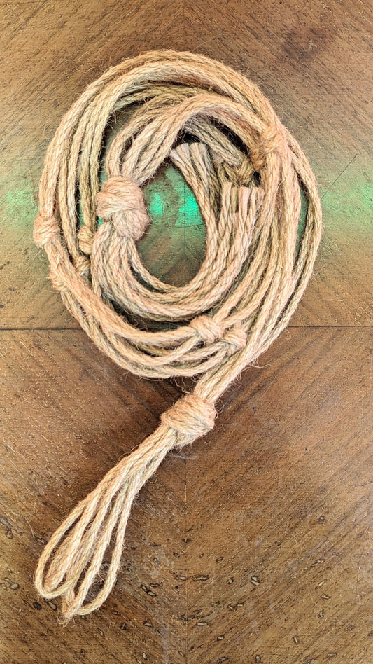 Macrame hanger plain jute knotted top