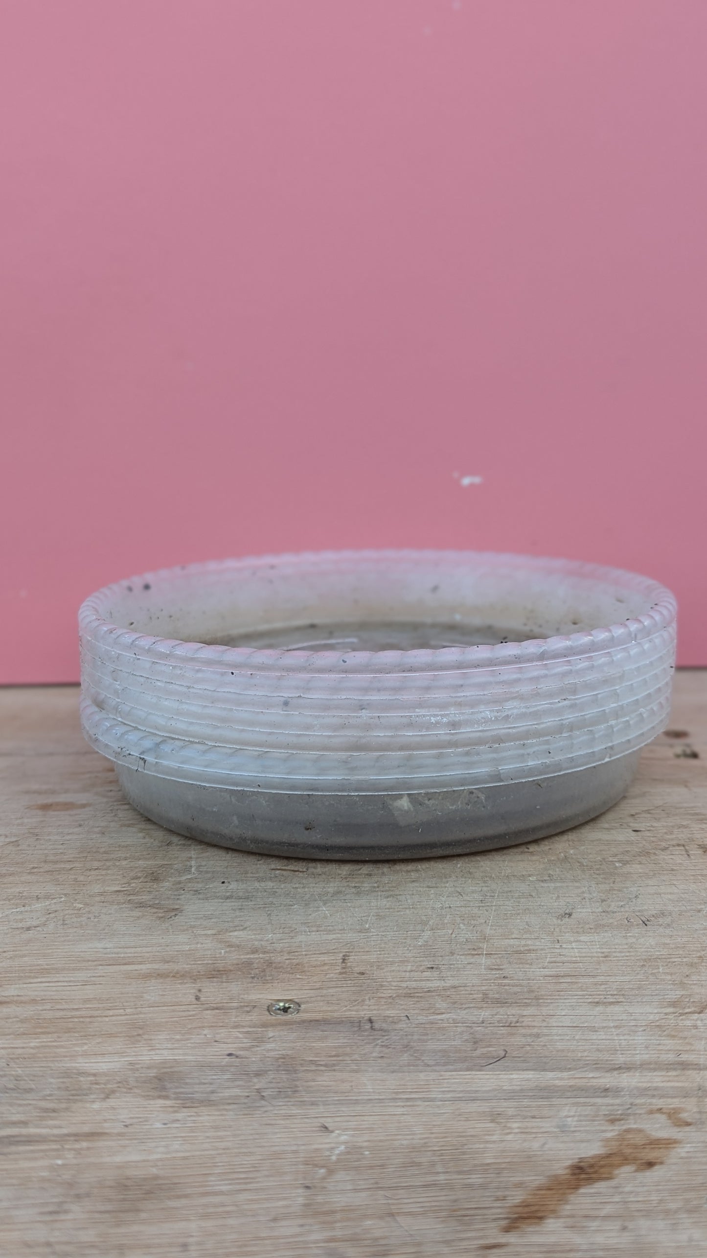 Clear plastic saucer - 30cm