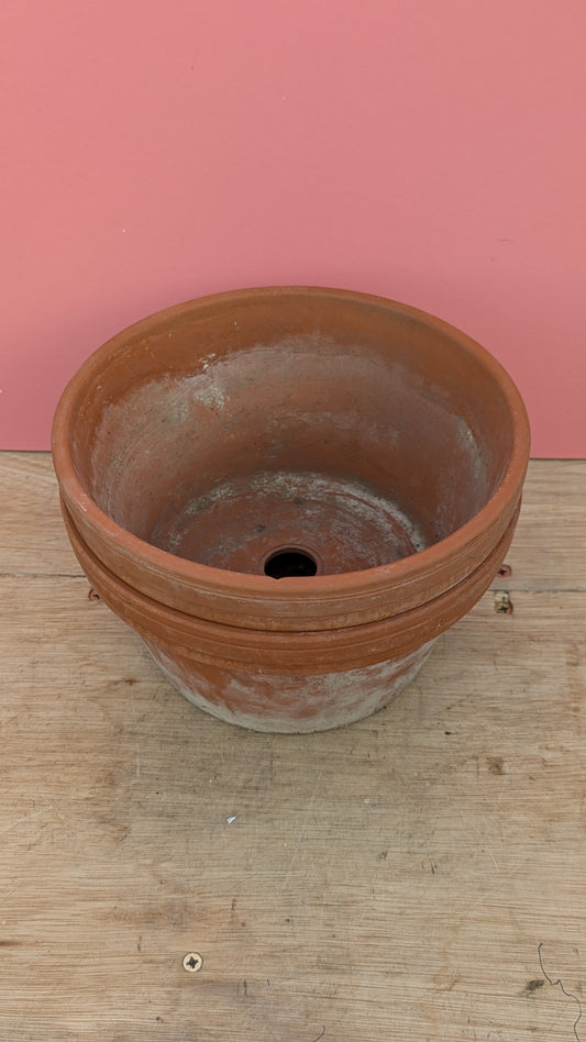 Terracotta half pot (short) - 22cm