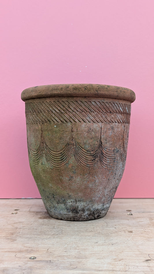 Vintage terracotta pot B - 19.5cm