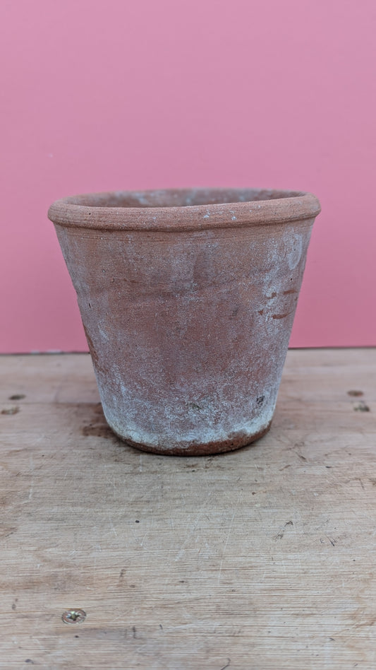 Vintage terracotta pot S - 14cm