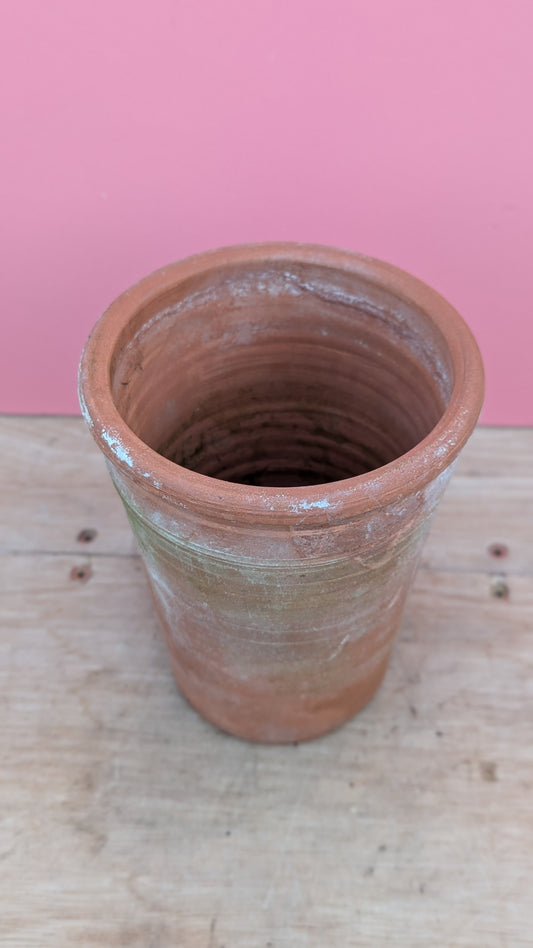 Vintage terracotta pot U - 13.5cm