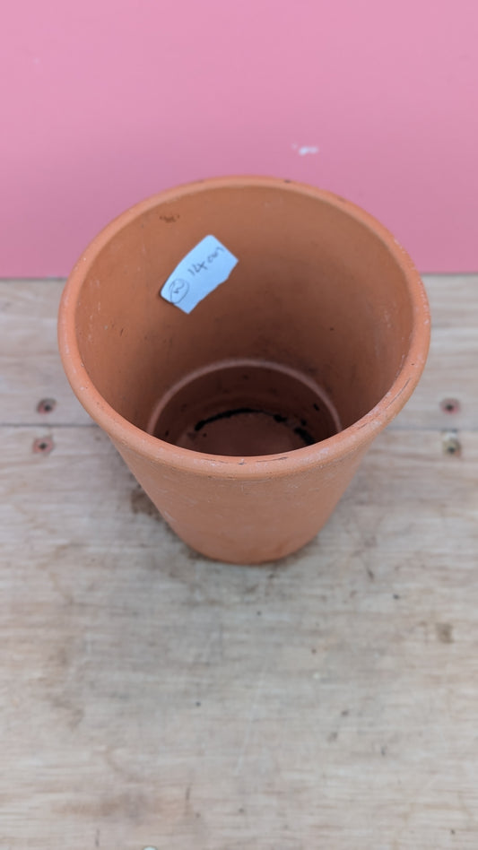 Vintage terracotta pot W - 14cm