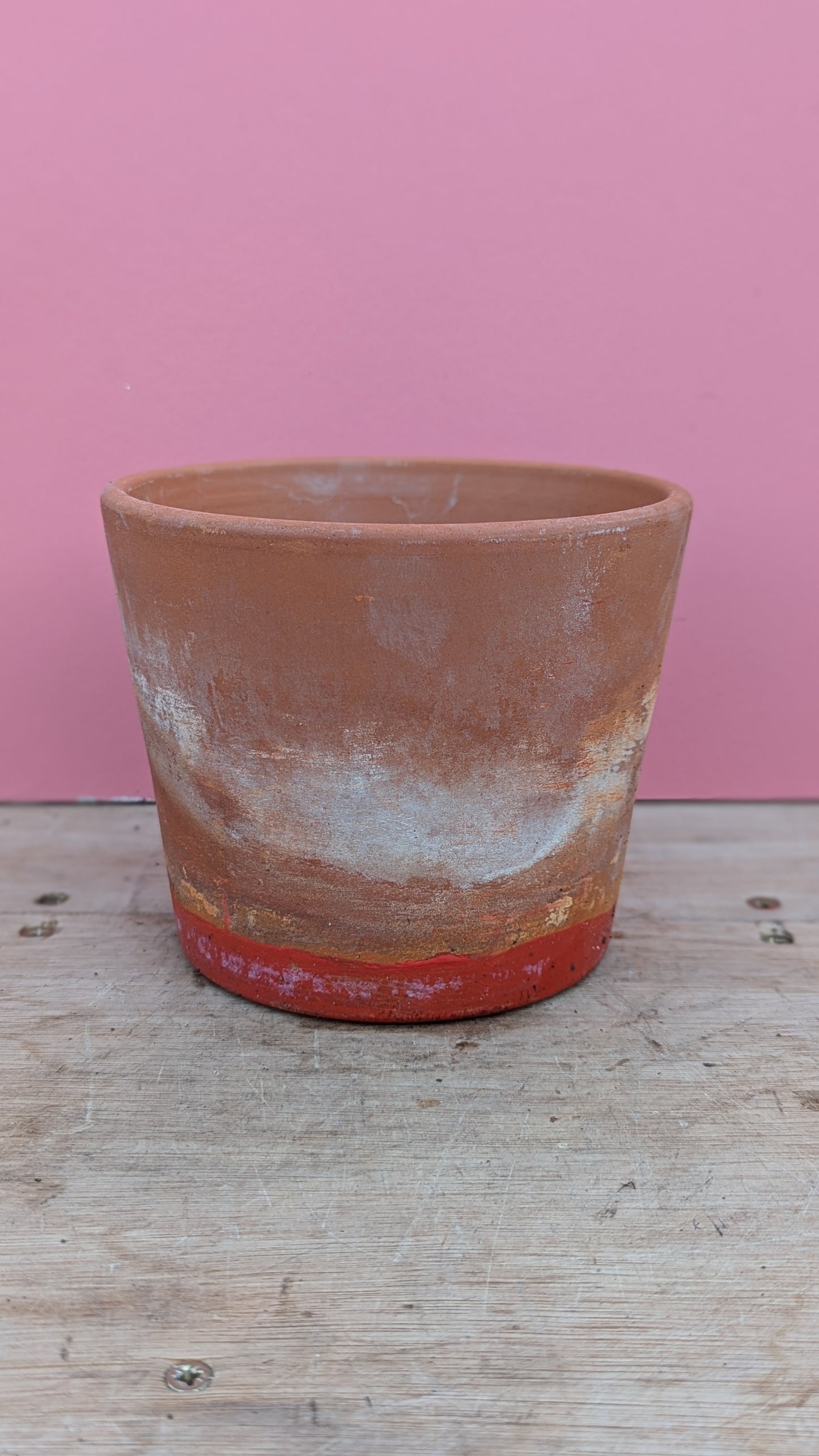 Vintage terracotta pot Y - 15cm