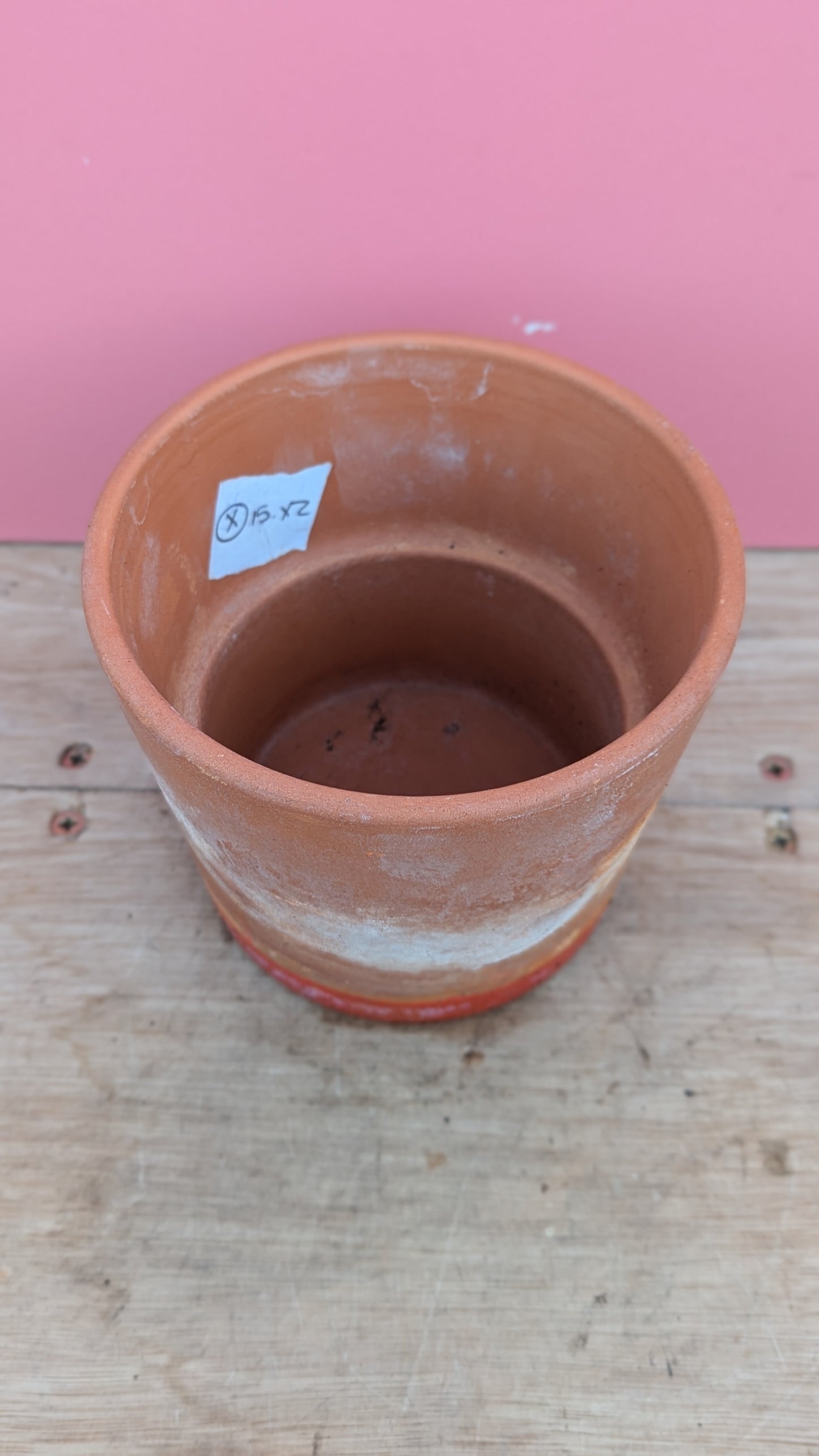 Vintage terracotta pot Y - 15cm